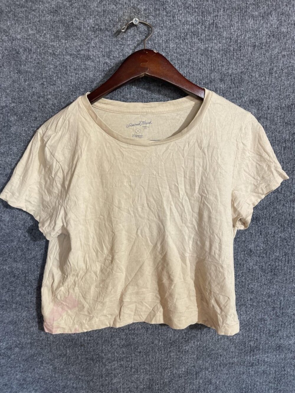 Universal Thread Shirt Womens Medium Beige Crew Neck Cropped Basic Tee Top